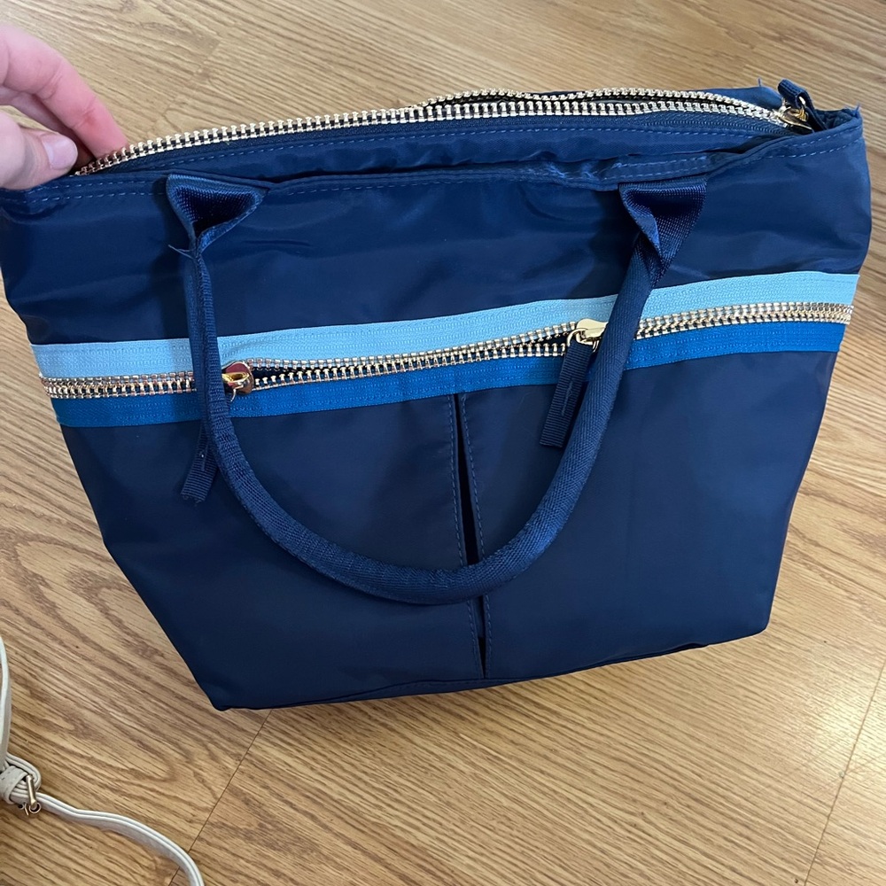 Blue cooler